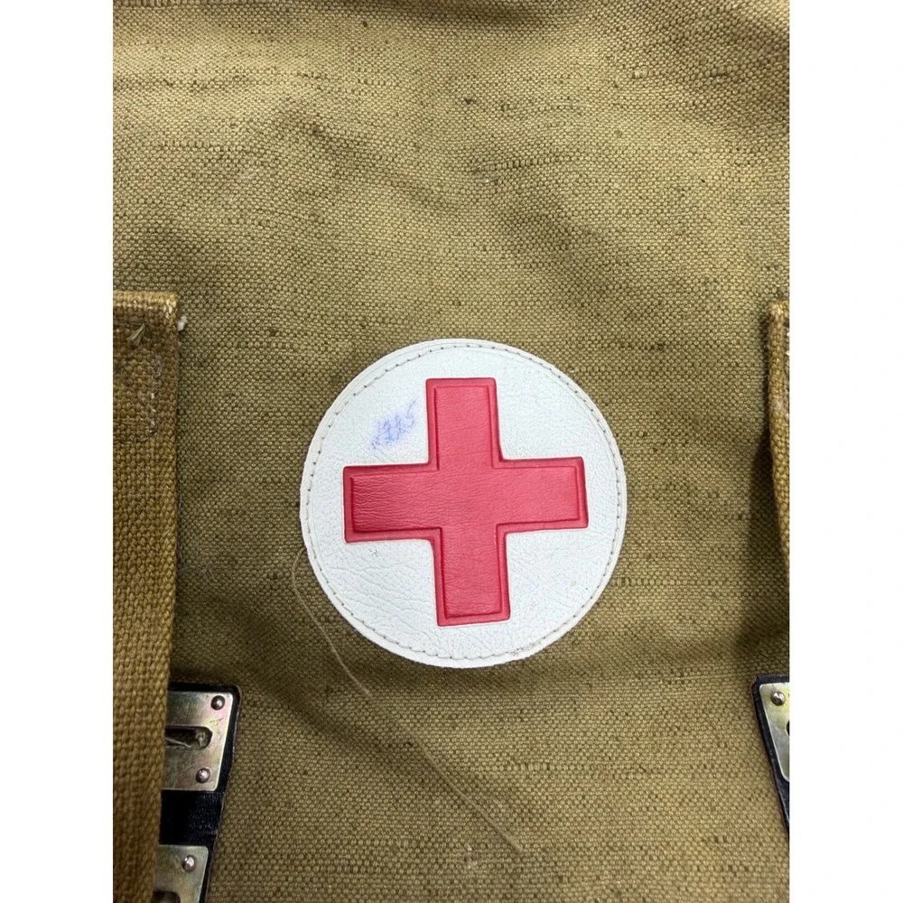 Vintage Soviet Russian Military Medic Messenger Bag Unisex OS Olive Red Cross